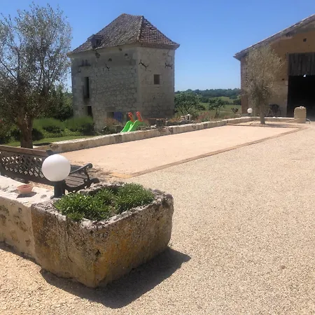 Beloesieje Apartman Castelsagrat