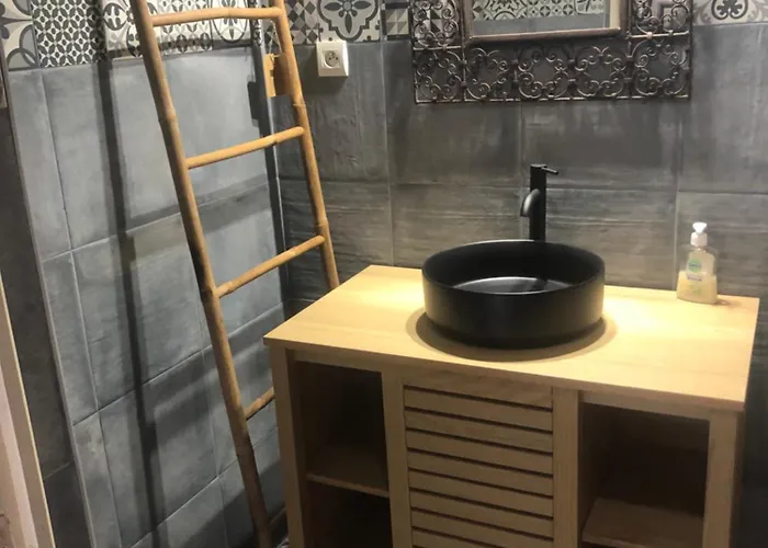 Beloesieje Апартаменты Castelsagrat